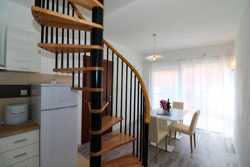 Apartment Antonio Jezera Exteriér fotografie